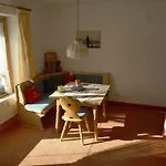 Branderschrofen Appartamento *