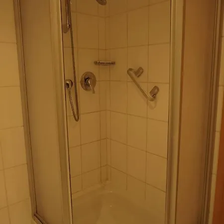 Branderschrofen شقة شفانغو